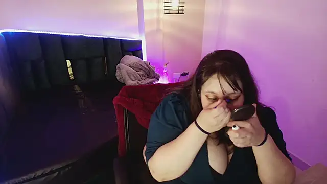  Emily rosee  online show from 11-27-25, 11:34