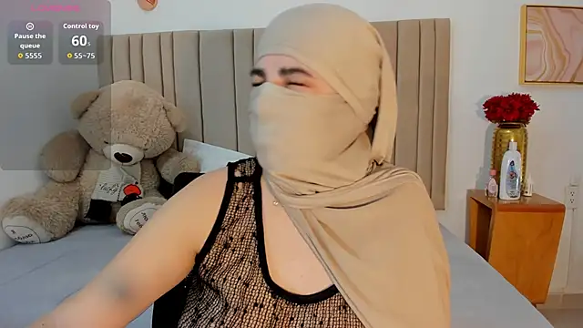 Snapshot of najwa__ chatting on 01-06-26, 04:16 najwa online show from 01-06-26, 04:16