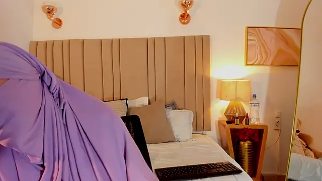 najwa   online show from 05-12-26, 05:04