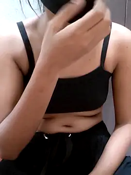 Tara2007 online show from 11-04-25, 07:51