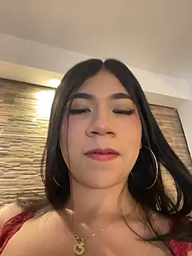 Snapshot of LiaSaenz27 chatting on 10-12-25, 01:15 LiaSaenz27 online show from 10-12-25, 01:15