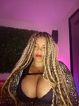 Eva Luxei online show from 11-24-25, 05:07