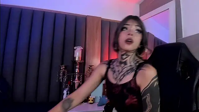 misstomie  online show from 03-27-26, 06:41