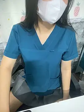 Hehenhdoxwbe online show from 11-30-25, 08:18