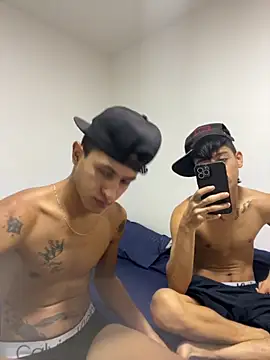 Snapshot of gustavo_saaled19_ chatting on 09-11-25, 04:23 gustavo saaled19 online show from 09-11-25, 04:23