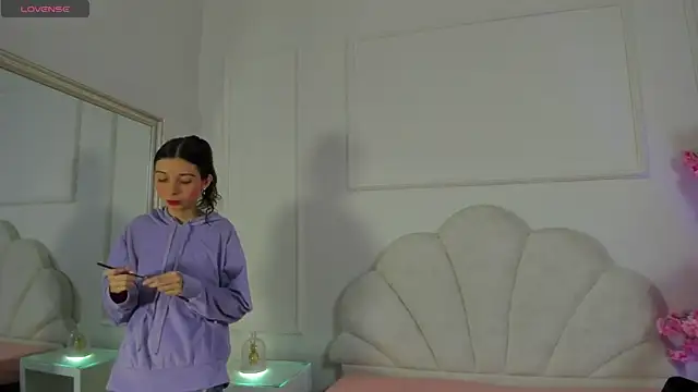 Cloedurant online show from 10-10-25, 07:46