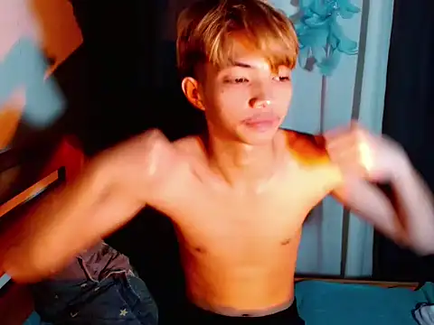 addicted to alex online show from 11-10-25, 04:39