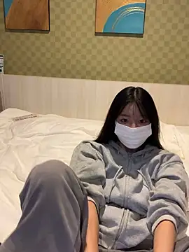 Snapshot of happy_hino chatting on 10-07-25, 01:41 happy hino online show from 10-07-25, 01:41