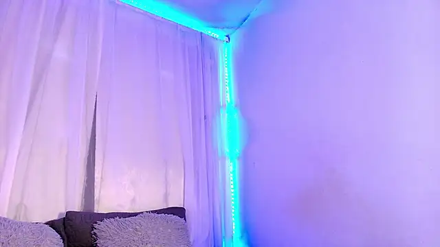 LilyRousee online show from 02-14-26, 07:32