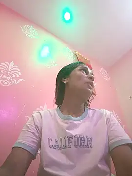 hotshreya69 online show from 09-10-25, 07:08