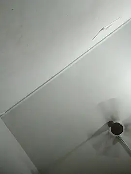 hotshreya69 online show from 09-13-25, 03:28