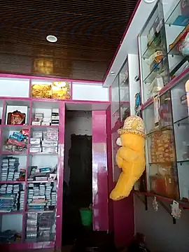 hotshreya69 online show from 10-15-25, 07:08