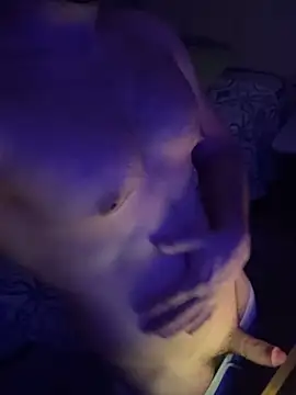 Snapshot of sankronk chatting on 09-25-25, 09:40 sankronk online show from 09-25-25, 09:40