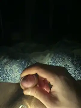 Snapshot of sankronk chatting on 12-15-25, 10:36 sankronk online show from 12-15-25, 10:36