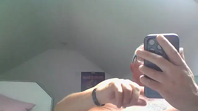 naughtygrandad1 online show from 07-12-26, 03:25