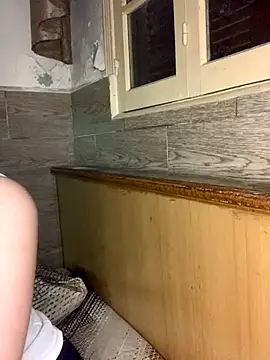 Snapshot of Dahab_ chatting on 10-18-25, 07:53 Dahab online show from 10-18-25, 07:53