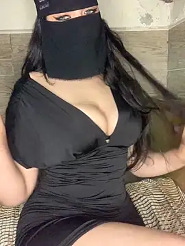 Snapshot of Dahab_ chatting on 10-20-25, 08:48 Dahab online show from 10-20-25, 08:48