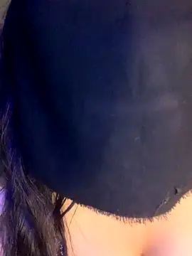 Snapshot of Dahab_ chatting on 11-25-25, 10:59 Dahab online show from 11-25-25, 10:59