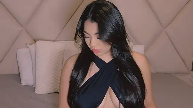 CharlotteeBrownn online show from 03-28-26, 07:19