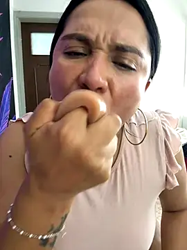 Rouse69  online show from 10-19-25, 03:23