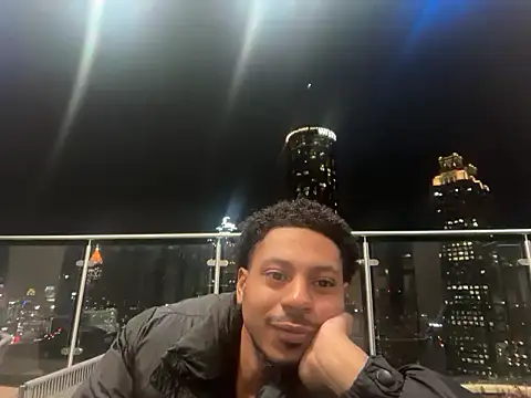 Snapshot of Yungandhungd chatting on 01-10-26, 12:56 Yungandhungd online show from 01-10-26, 12:56