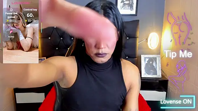 Lucia-Horny24 online show from 11-07-25, 06:30