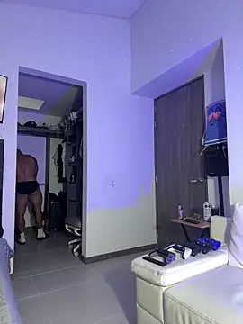 Andrew Johnnson online show from 04-07-26, 10:09