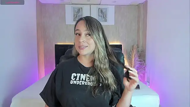 jessica hotxxx online show from 09-09-25, 04:28