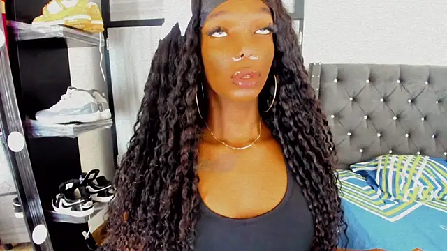 Sara hot12112 online show from 11-09-25, 07:50