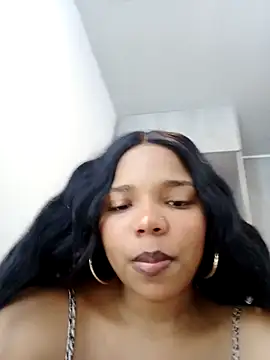 Chanell mina online show from 10-28-25, 03:43