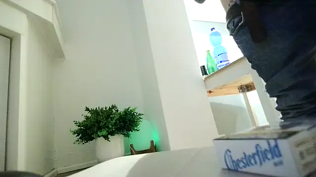 Snapshot of diorjador chatting on 01-06-26, 08:34 diorjador online show from 01-06-26, 08:34