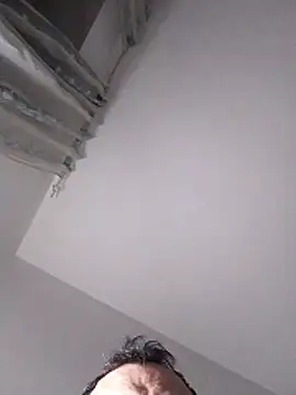 Snapshot of diorjador chatting on 02-14-26, 05:15 diorjador online show from 02-14-26, 05:15