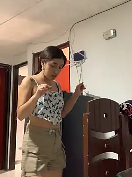 Snapshot of miaftmax chatting on 09-25-25, 06:33 miaftmax online show from 09-25-25, 06:33