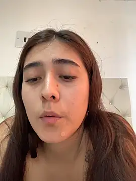 Snapshot of miaftmax chatting on 11-07-25, 04:40 miaftmax online show from 11-07-25, 04:40