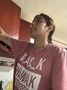 Snapshot of miaftmax chatting on 11-13-25, 06:29 miaftmax online show from 11-13-25, 06:29