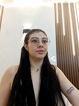 CarolinaMejia online show from 09-24-25, 01:58