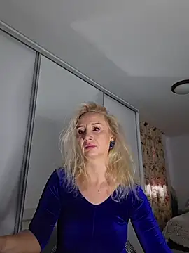 merlyn4 online show from 11-15-25, 08:33