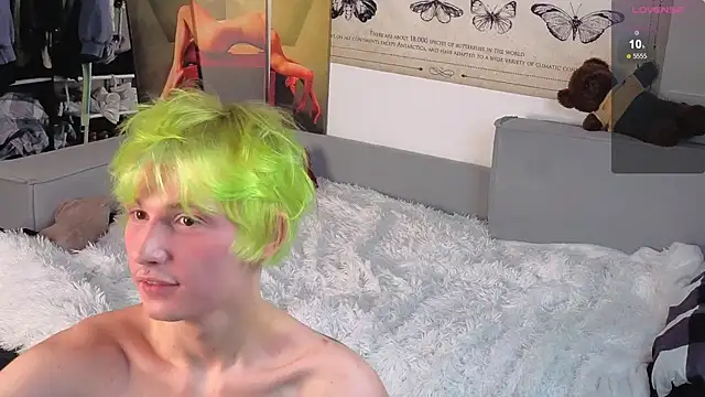 Your avatar online show from 11-25-25, 12:38