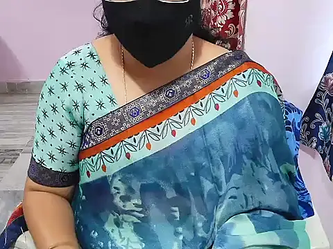 Snapshot of jannu6482 chatting on 10-17-25, 09:45 jannu6482 online show from 10-17-25, 09:45