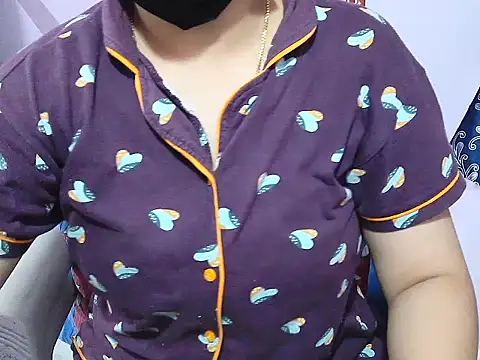 Snapshot of jannu6482 chatting on 02-18-26, 01:40 jannu6482 online show from 02-18-26, 01:40