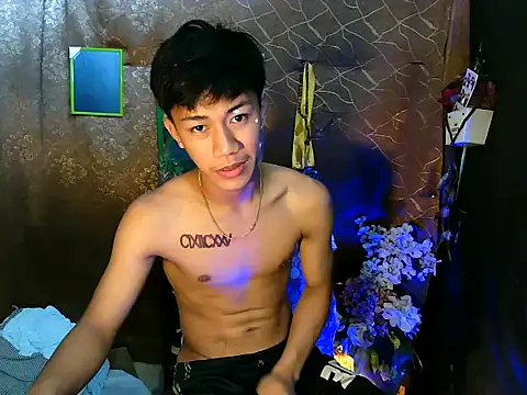 Snapshot of naughtyboyloy_0 chatting on 09-10-25, 05:18 naughtyboyloy 0 online show from 09-10-25, 05:18