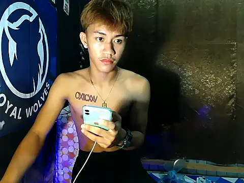 Snapshot of naughtyboyloy_0 chatting on 09-30-25, 01:38 naughtyboyloy 0 online show from 09-30-25, 01:38