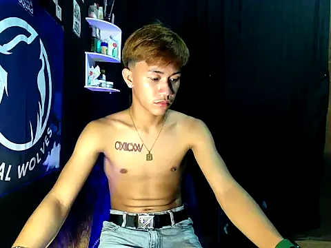 Snapshot of naughtyboyloy_0 chatting on 10-16-25, 06:53 naughtyboyloy 0 online show from 10-16-25, 06:53