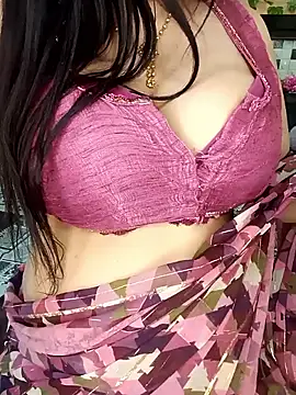 PRIYA 22 online show from 05-18-26, 04:46