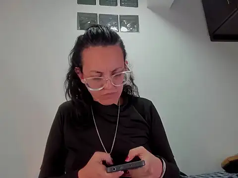 dalila macherano1 online show from 10-16-25, 03:51