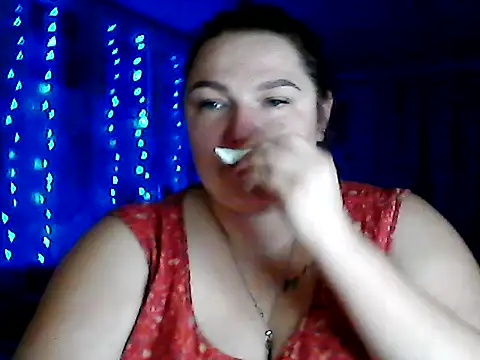 Snapshot of AngelQSky chatting on 01-13-26, 04:23 AngelQSky online show from 01-13-26, 04:23