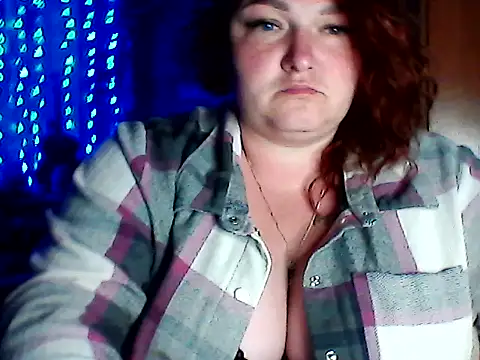 Snapshot of AngelQSky chatting on 05-12-26, 08:39 AngelQSky online show from 05-12-26, 08:39