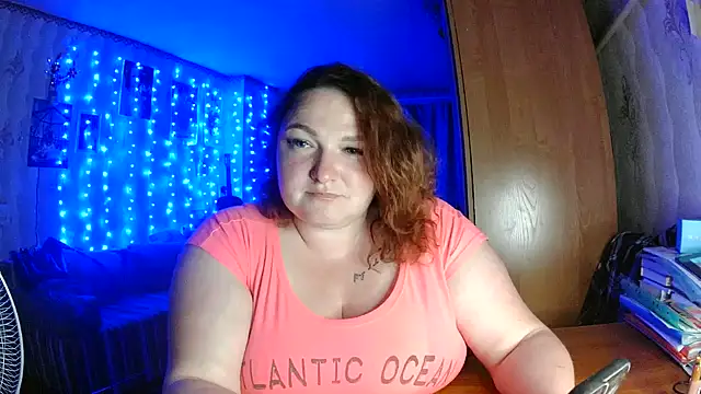 Snapshot of AngelQSky chatting on 06-12-26, 07:02 AngelQSky online show from 06-12-26, 07:02