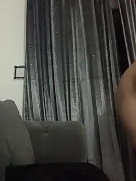 Snapshot of itsyourgirltee chatting on 02-04-26, 11:42 itsyourgirltee online show from 02-04-26, 11:42