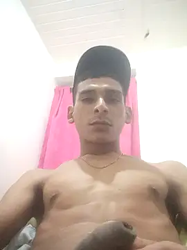 Snapshot of alex_colombiano chatting on 09-24-25, 01:09 alex colombiano online show from 09-24-25, 01:09